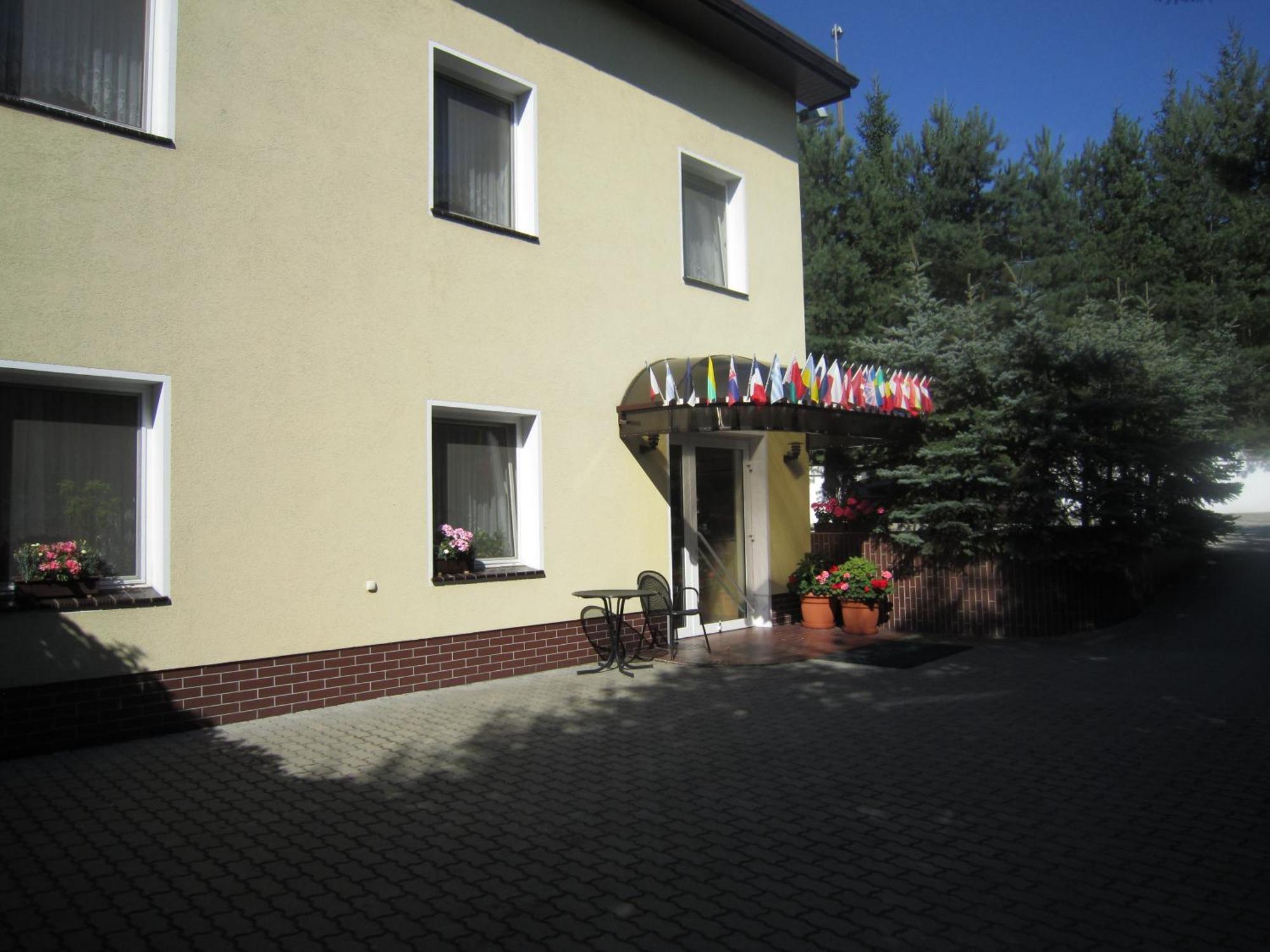 Hotel Korona Słubice المظهر الخارجي الصورة