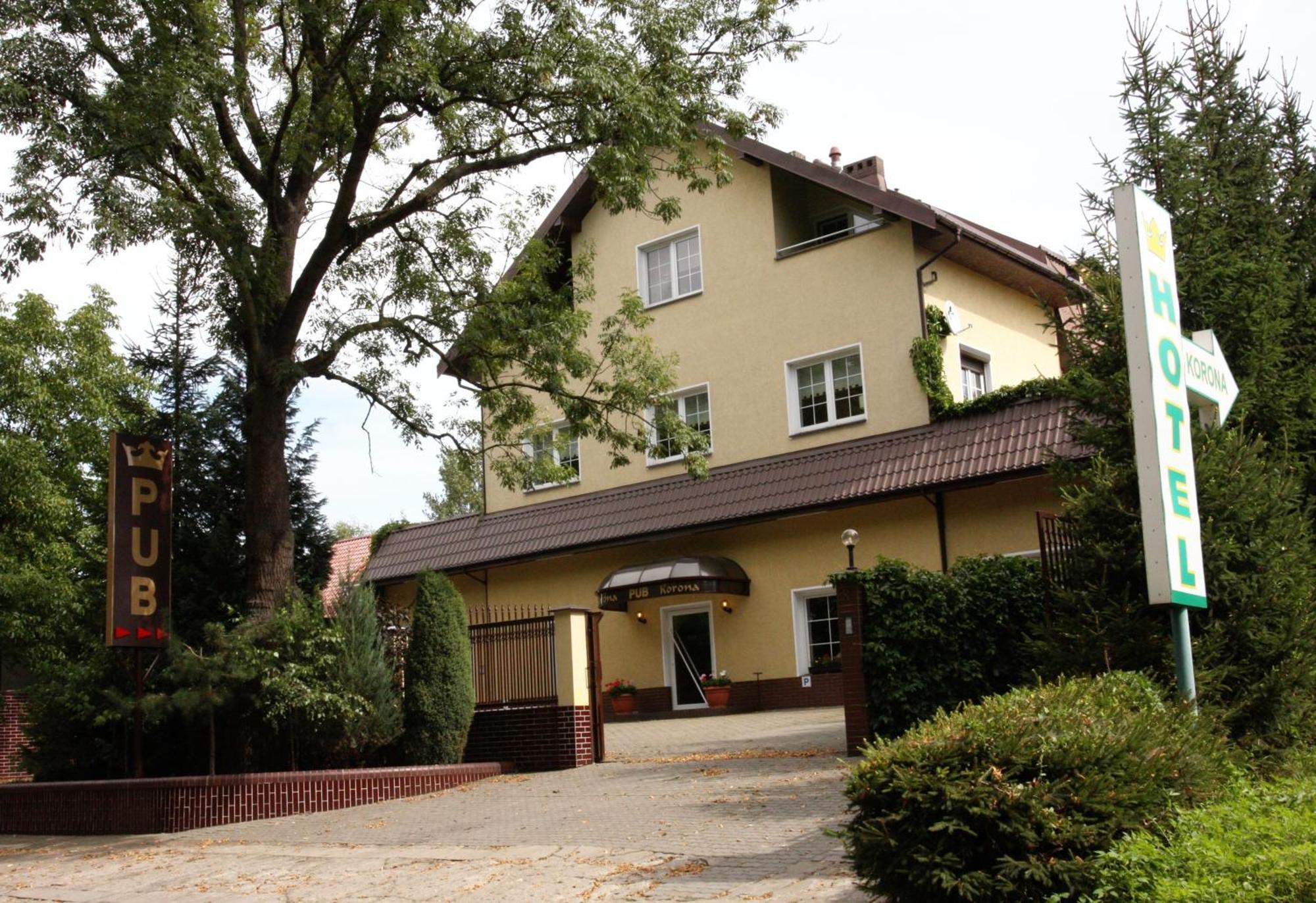 Hotel Korona Słubice المظهر الخارجي الصورة