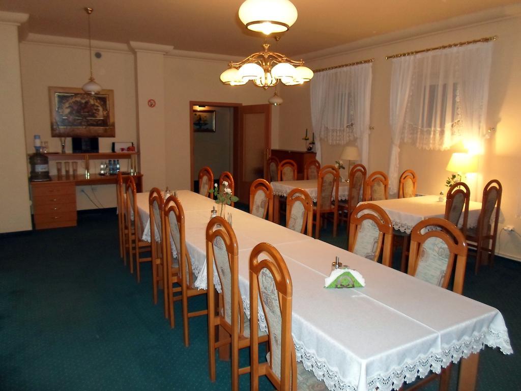 Hotel Korona Słubice المظهر الخارجي الصورة